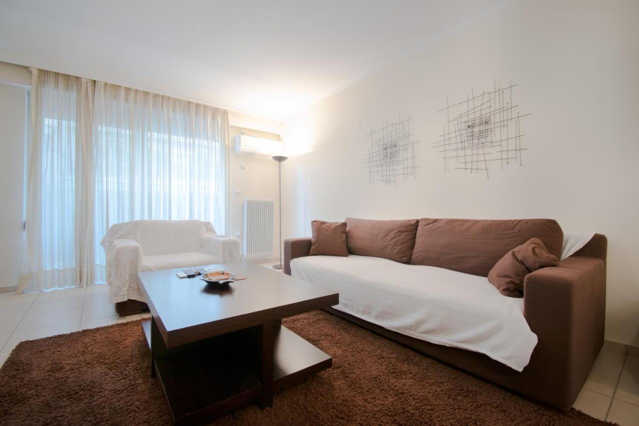 Homey Penthouse In Kypseli Athens Exterior photo