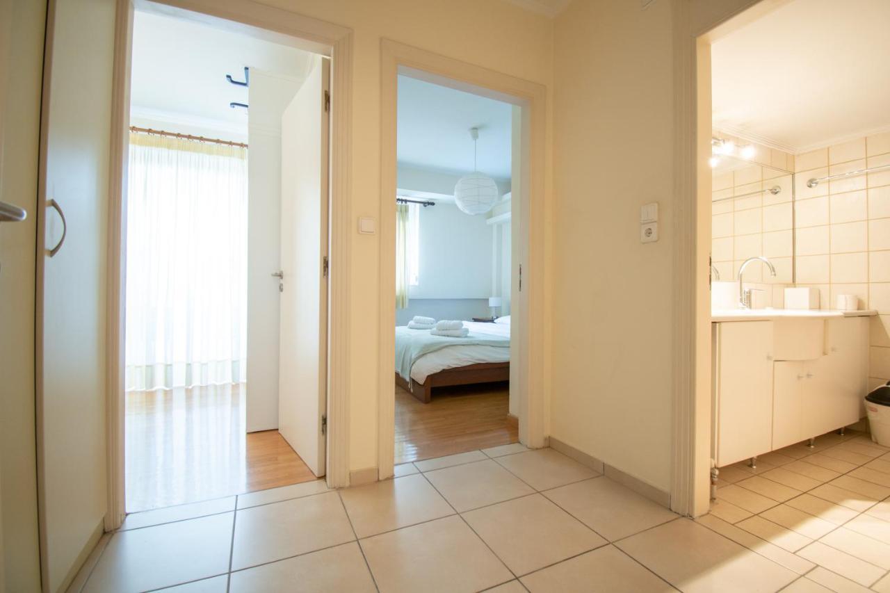 Homey Penthouse In Kypseli Athens Exterior photo