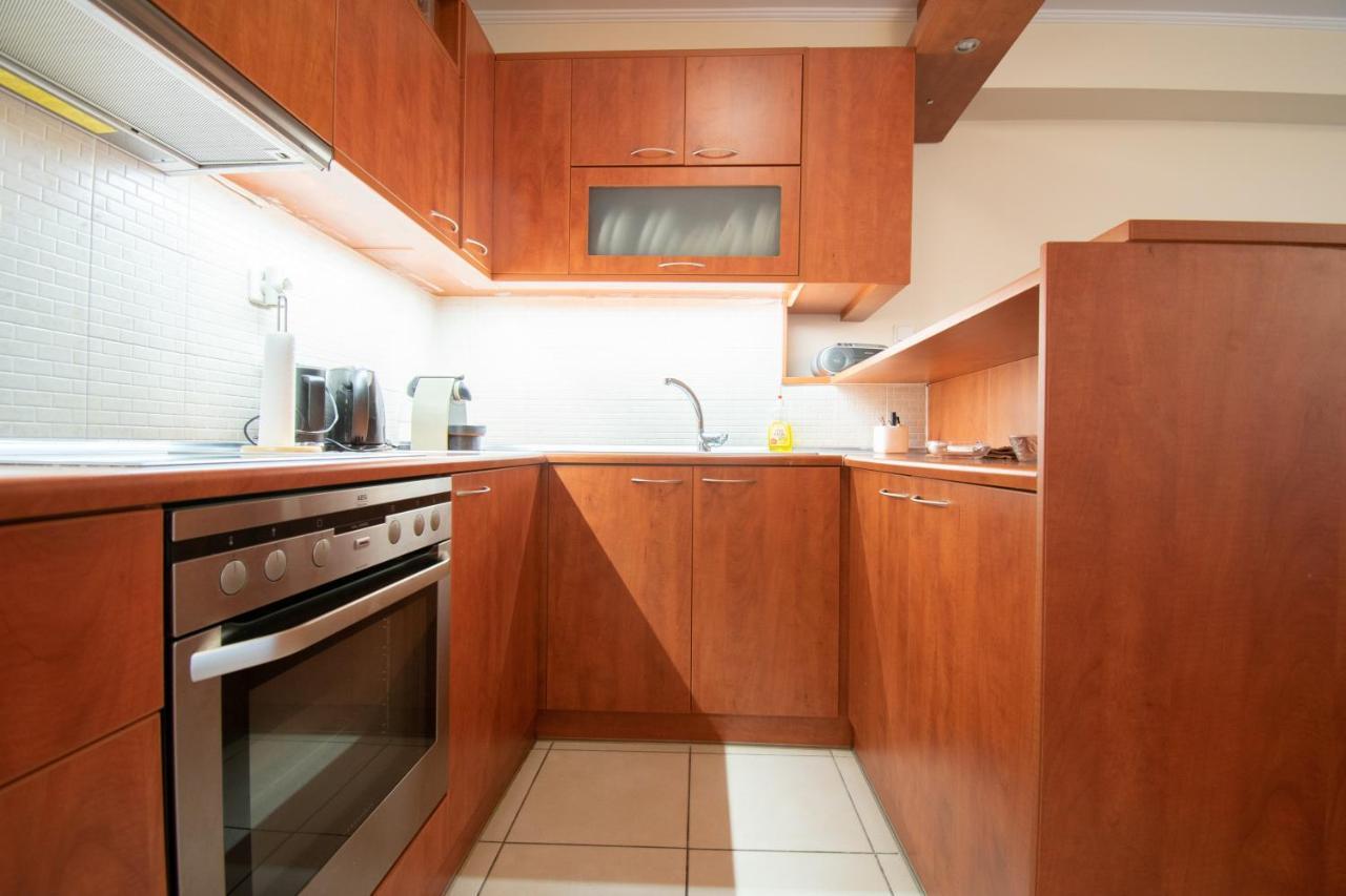 Homey Penthouse In Kypseli Athens Exterior photo