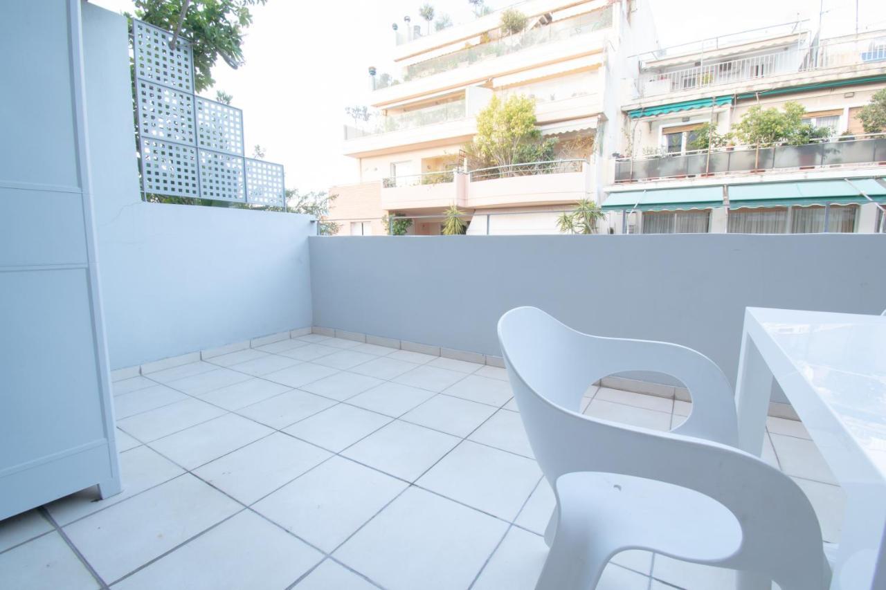 Homey Penthouse In Kypseli Athens Exterior photo